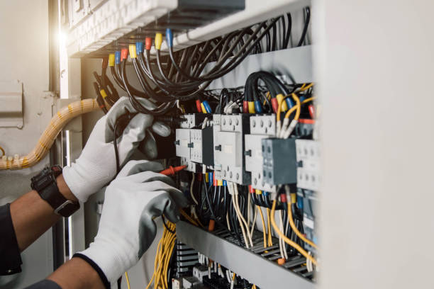 Best Emergency Electrical Repair  in Hartford, CT